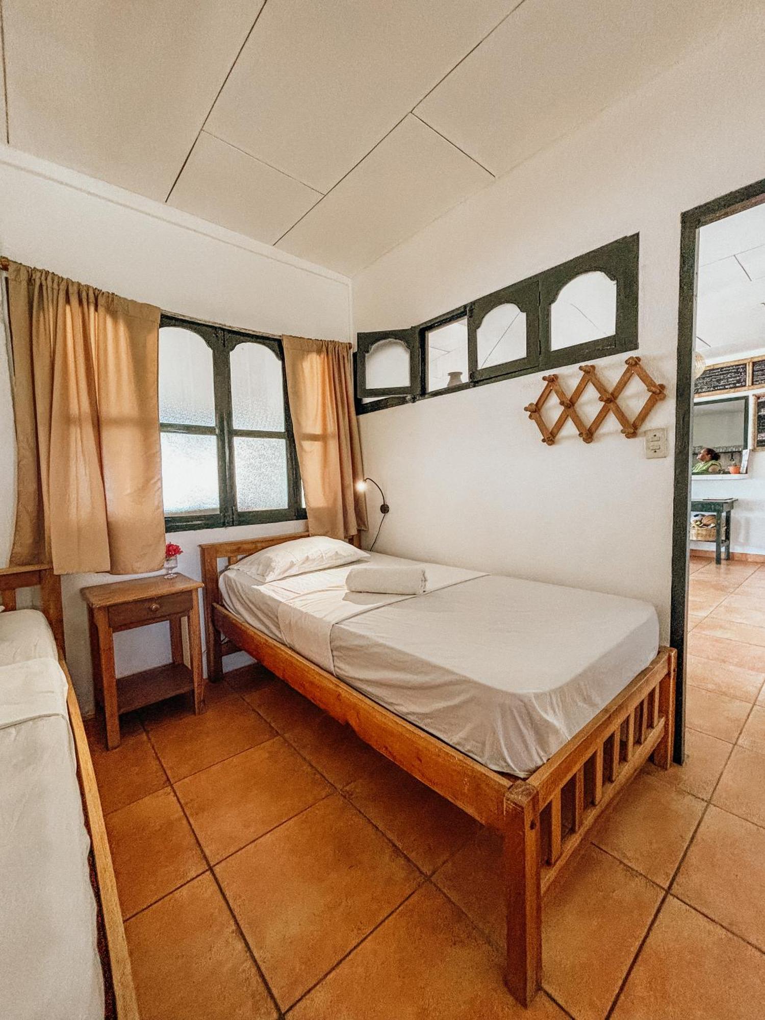 Nimbu Beachhouse Transito Luaran gambar