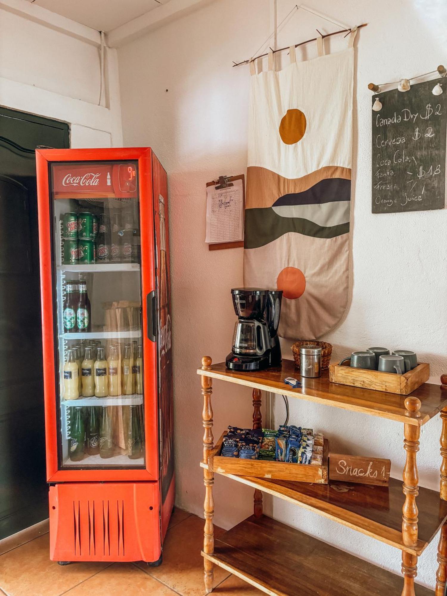 Nimbu Beachhouse Transito Luaran gambar