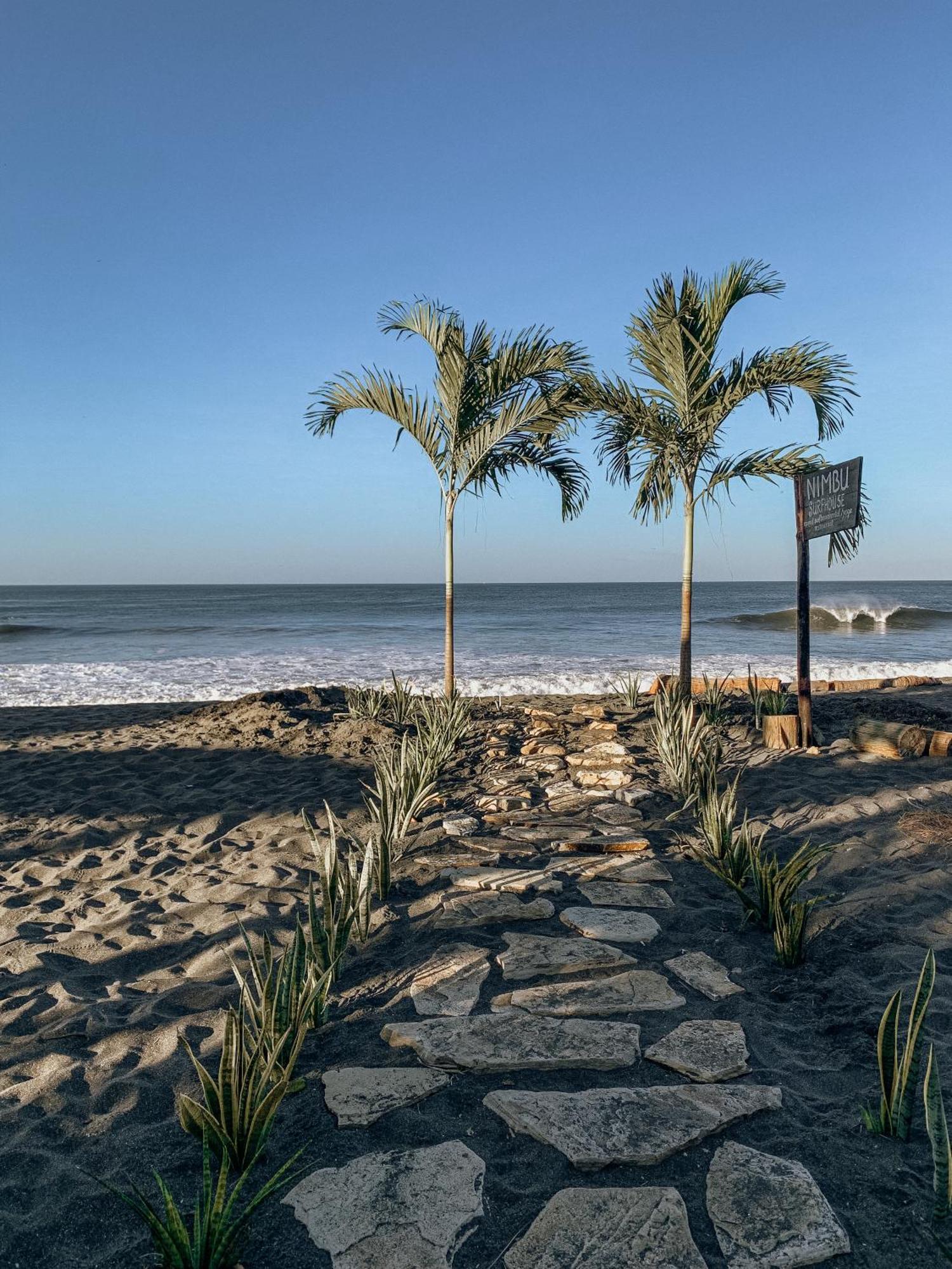 Nimbu Beachhouse Transito Luaran gambar
